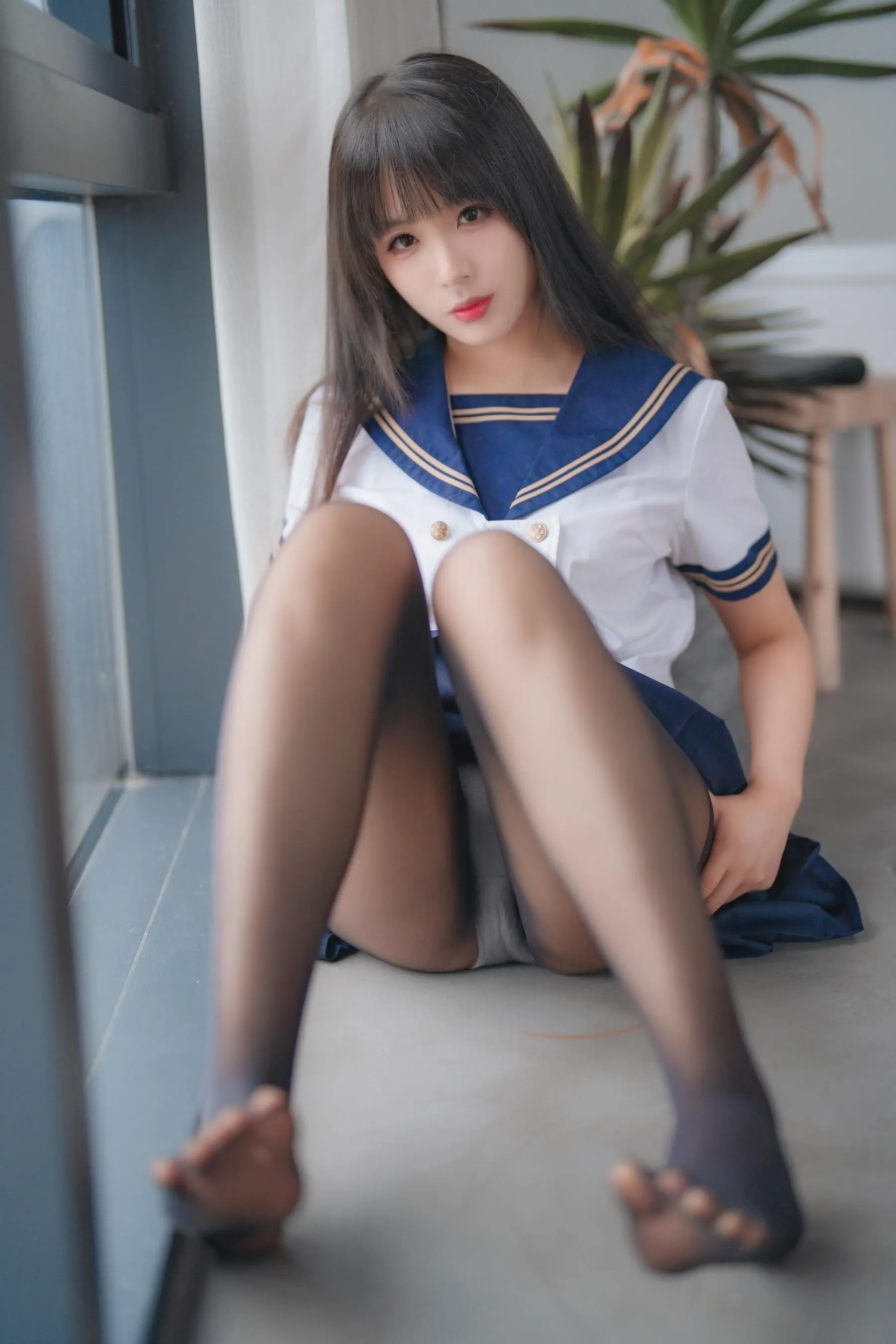 轩萧学姐 – NO.40 2023生日作 5月舰长 黑丝jk内衣 [32P]插图9